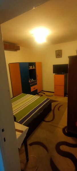 Obor, Colentina, stradal, Teiul Doamnei 10 minute metrou